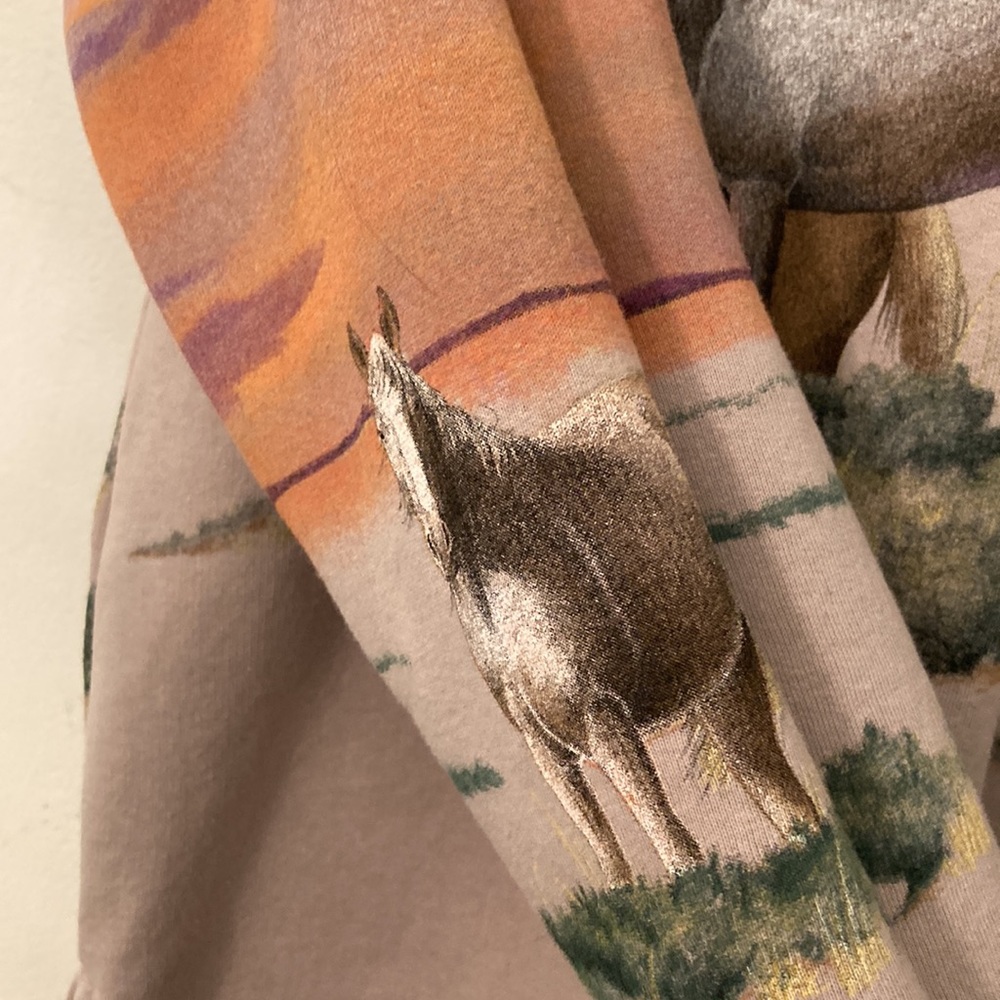 Artisan Horses Sunset Print Sweatshirt in Tan and Orange - Picture 3 of 8